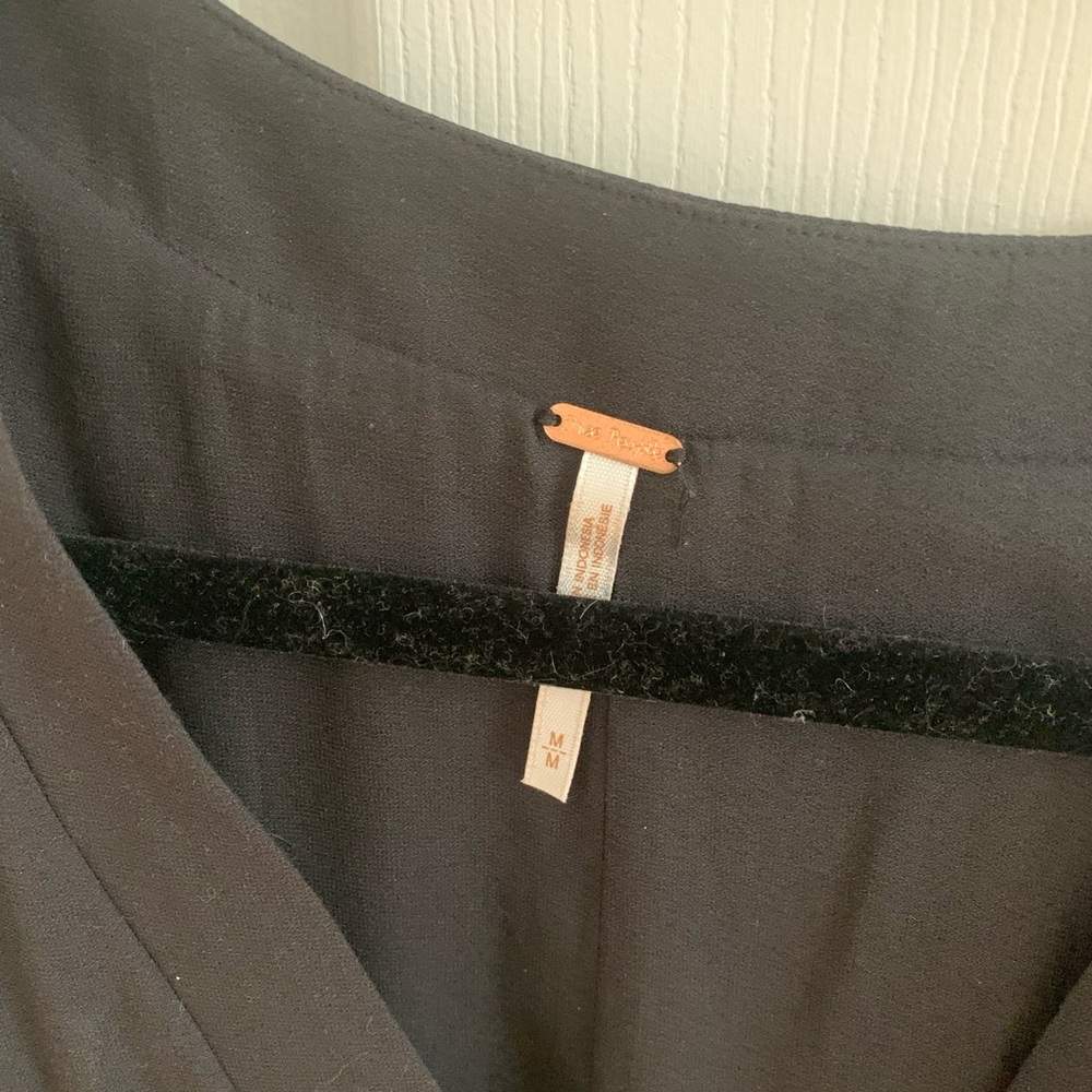 Free people black sleeveless top